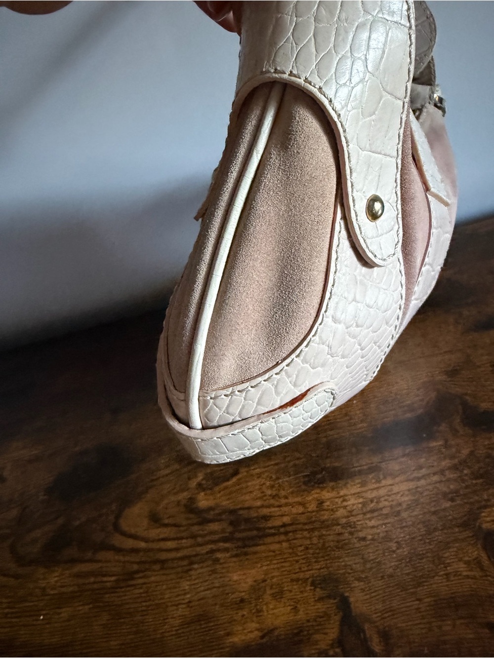 Vintage Valentino Garavani Cream Shoulder Bag – Excellent Condition - Picture 10 of 16